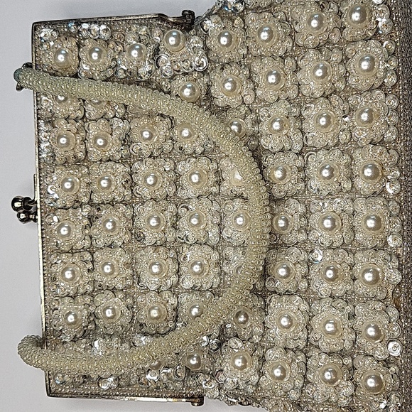 Vintage Clutch - Picture 1 of 14